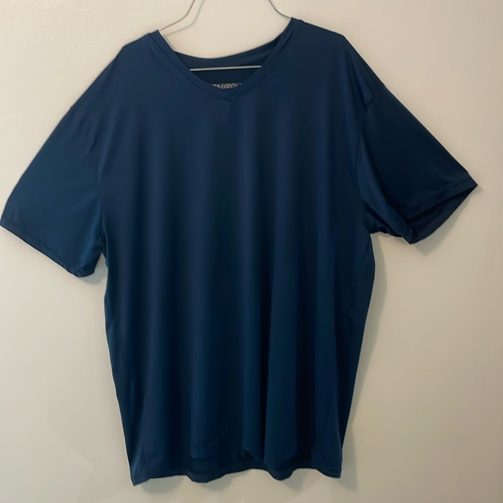 Realessentials 3xl navy blue 90% poly 10% spandex t shirt